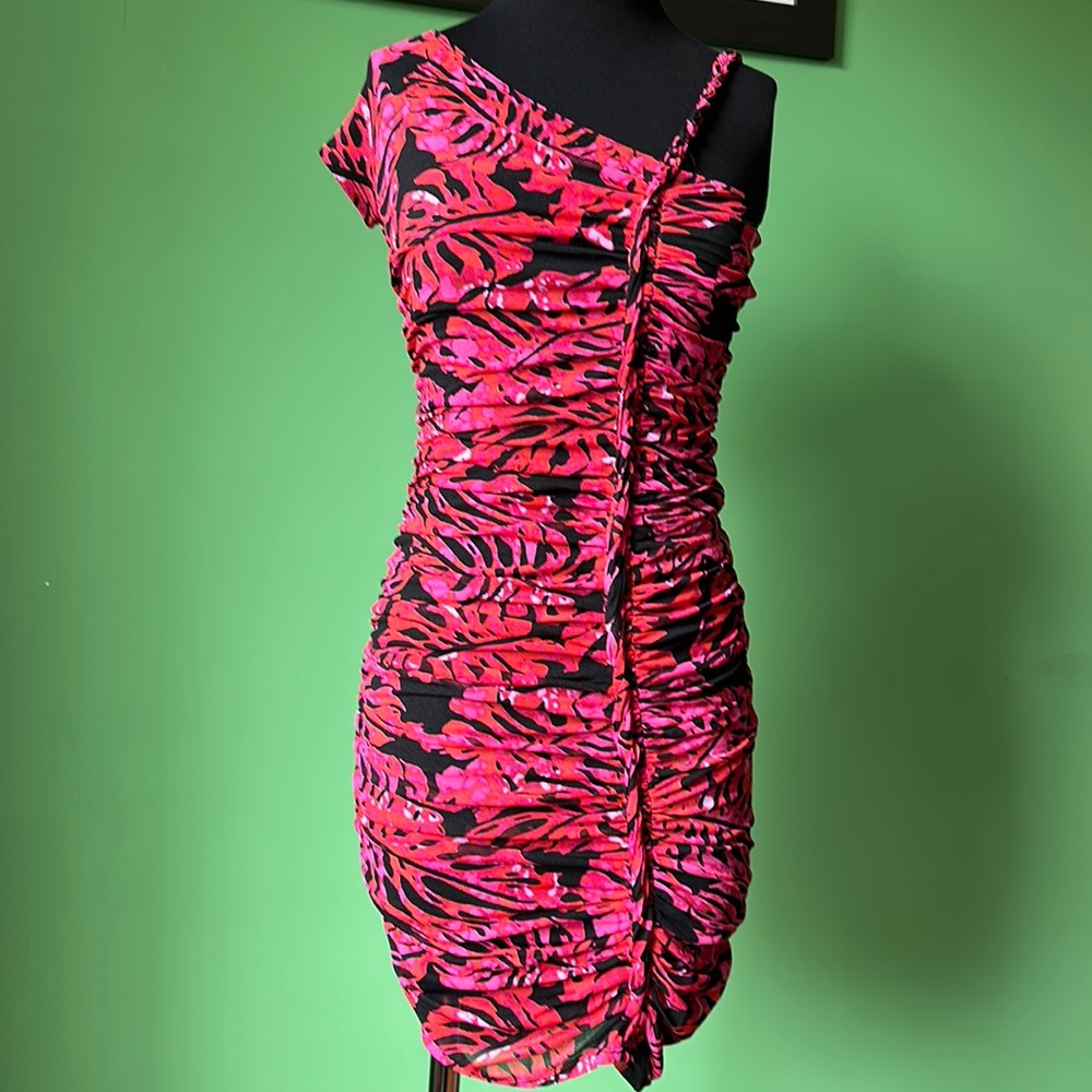 ❤️❤️NWOT Moda International Single Strap Dress❤️❤️ - Picture 1 of 9